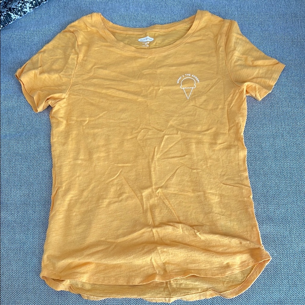 Old Navy Gold Fitted Short Sleeve Tee